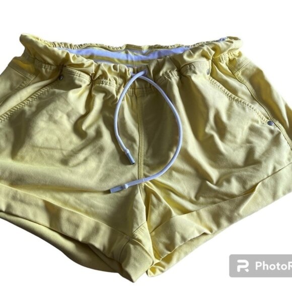 Pants - Lululemon yellow spring break size 4
